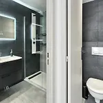 Magnifique A Deux Minutes De La Apartament Antibes